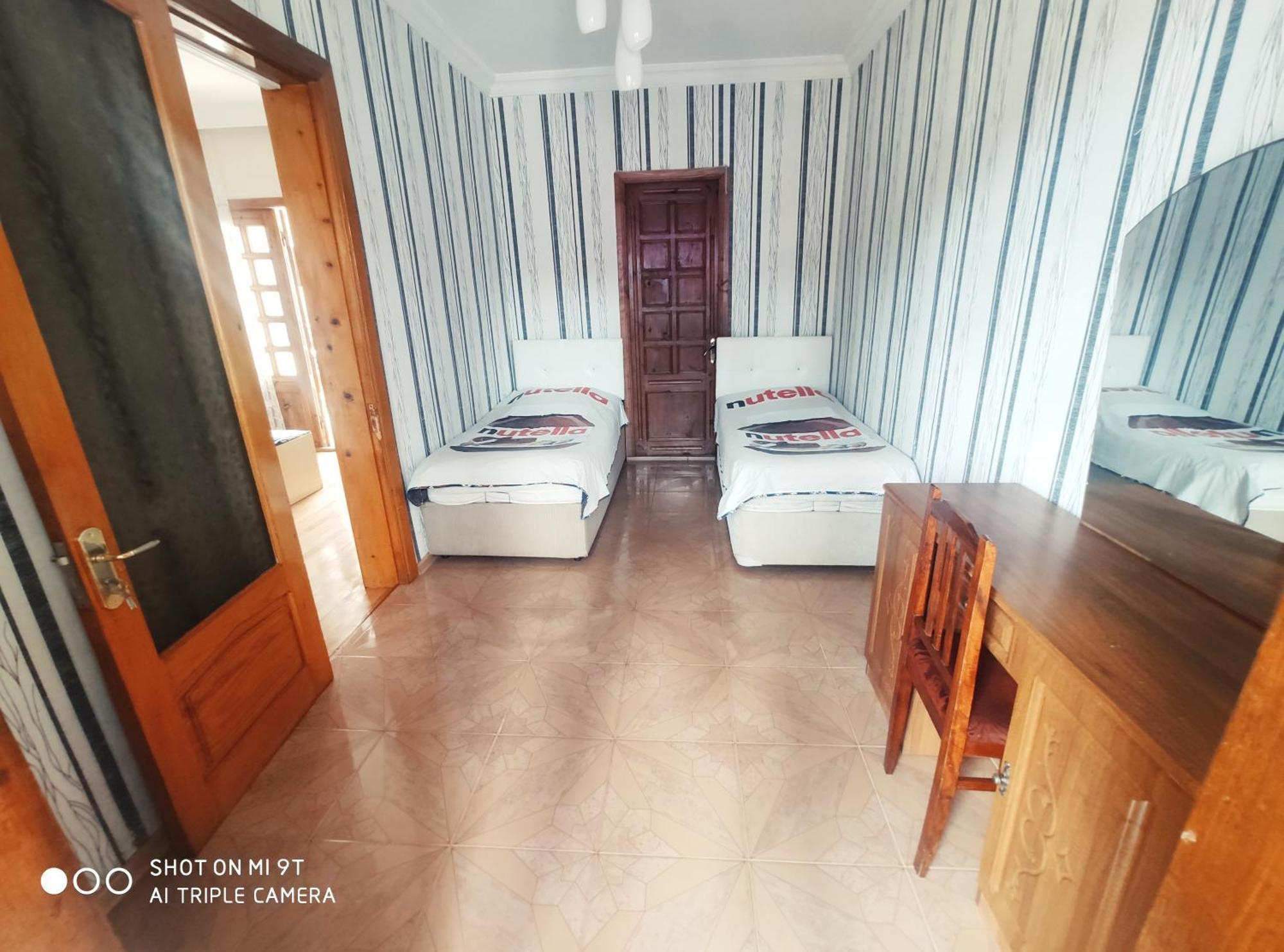 Guesthouse Mery コブレチ エクステリア 写真