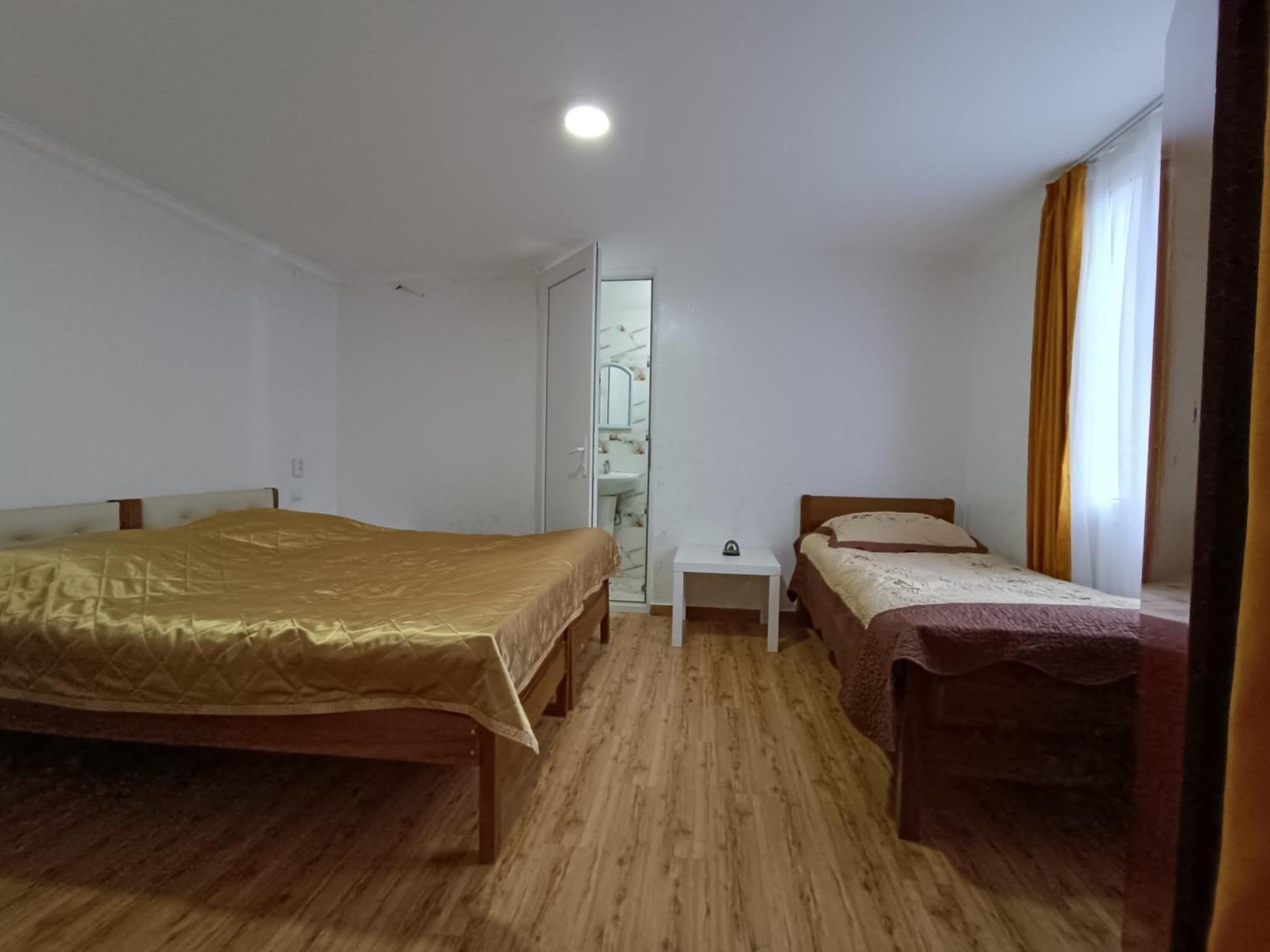 Guesthouse Mery コブレチ エクステリア 写真